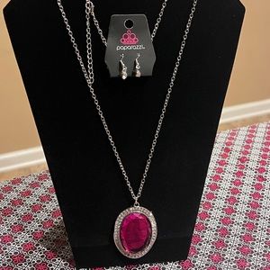 Necklace & Earring Set - REIGN Them In